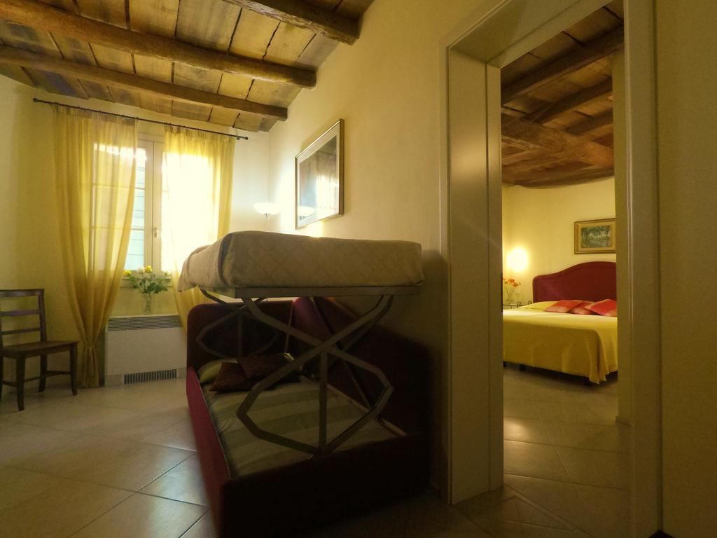 Agriturismo Fattoria Corte Roeli Malalbergo Bagian luar foto