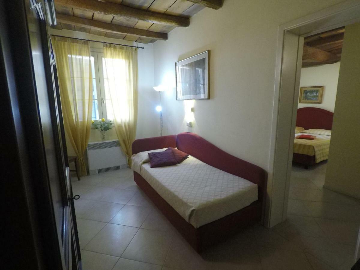 Agriturismo Fattoria Corte Roeli Malalbergo Bagian luar foto