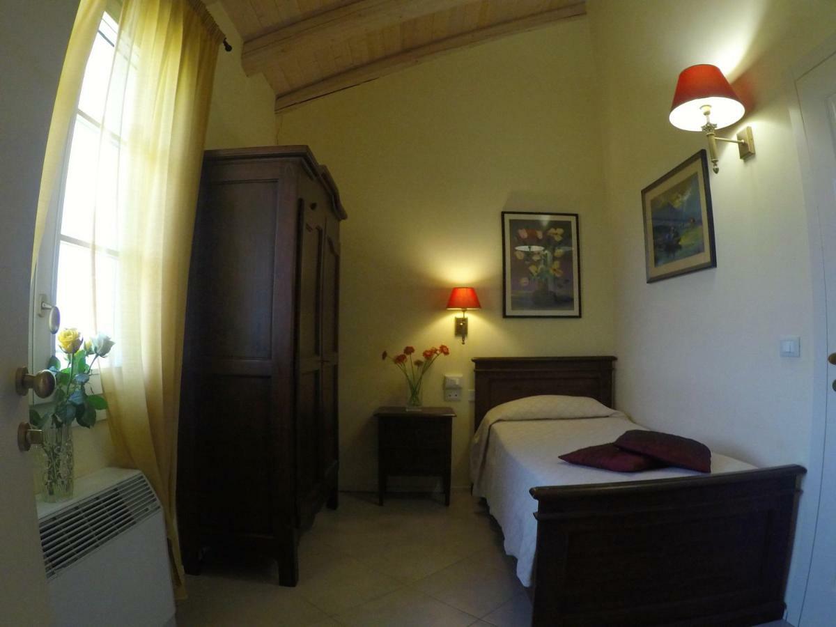 Agriturismo Fattoria Corte Roeli Malalbergo Bagian luar foto